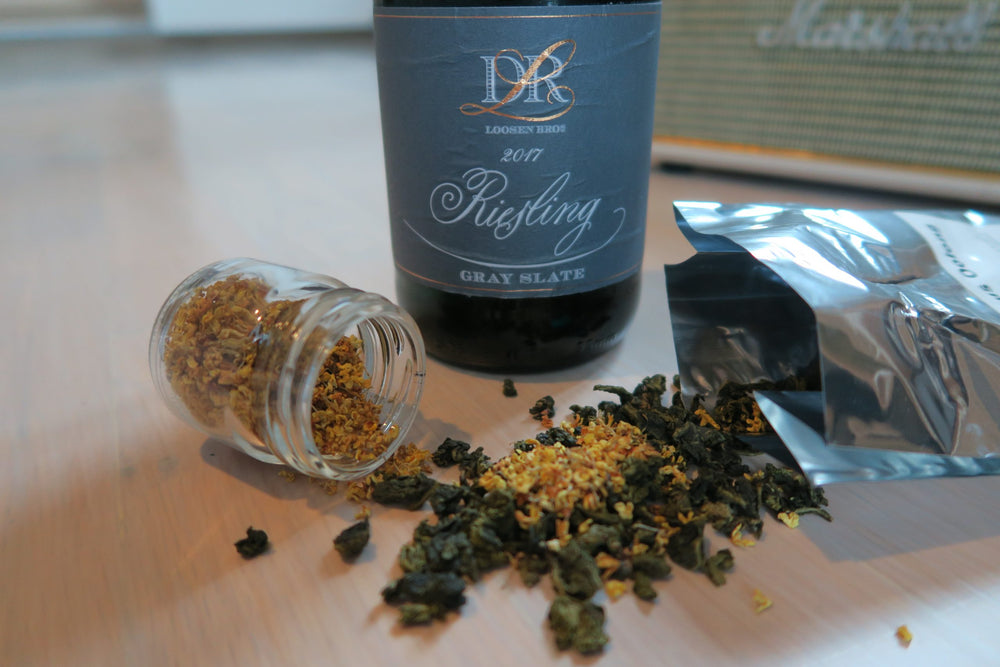 T.I.W 2.0: Riesling +Osmanthus Oolong